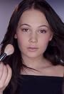 Kelli Berglund in Hollywood Makeup Secrets with Kelli Berglund (2017)