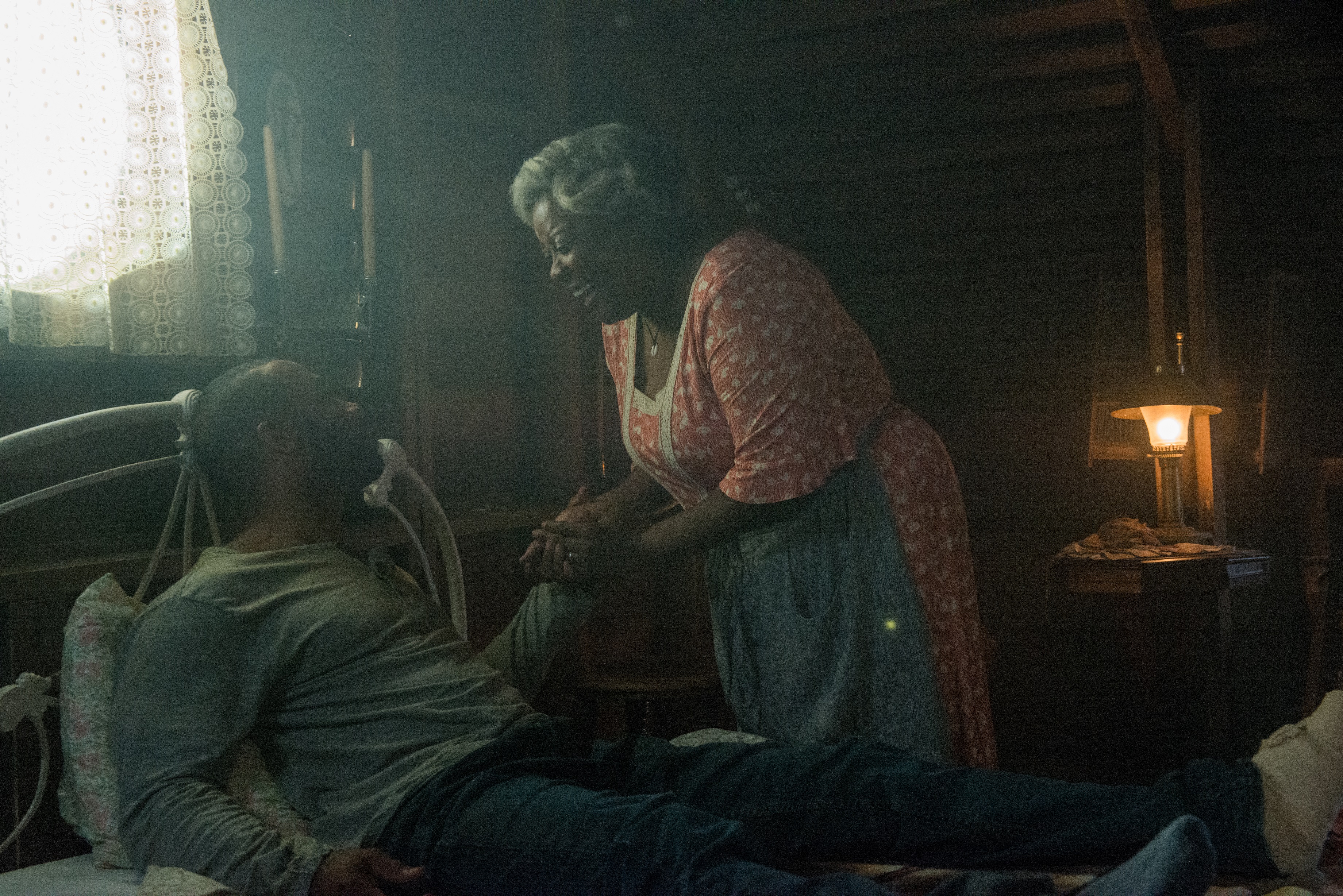 Loretta Devine and Omari Hardwick in Spell (2020)