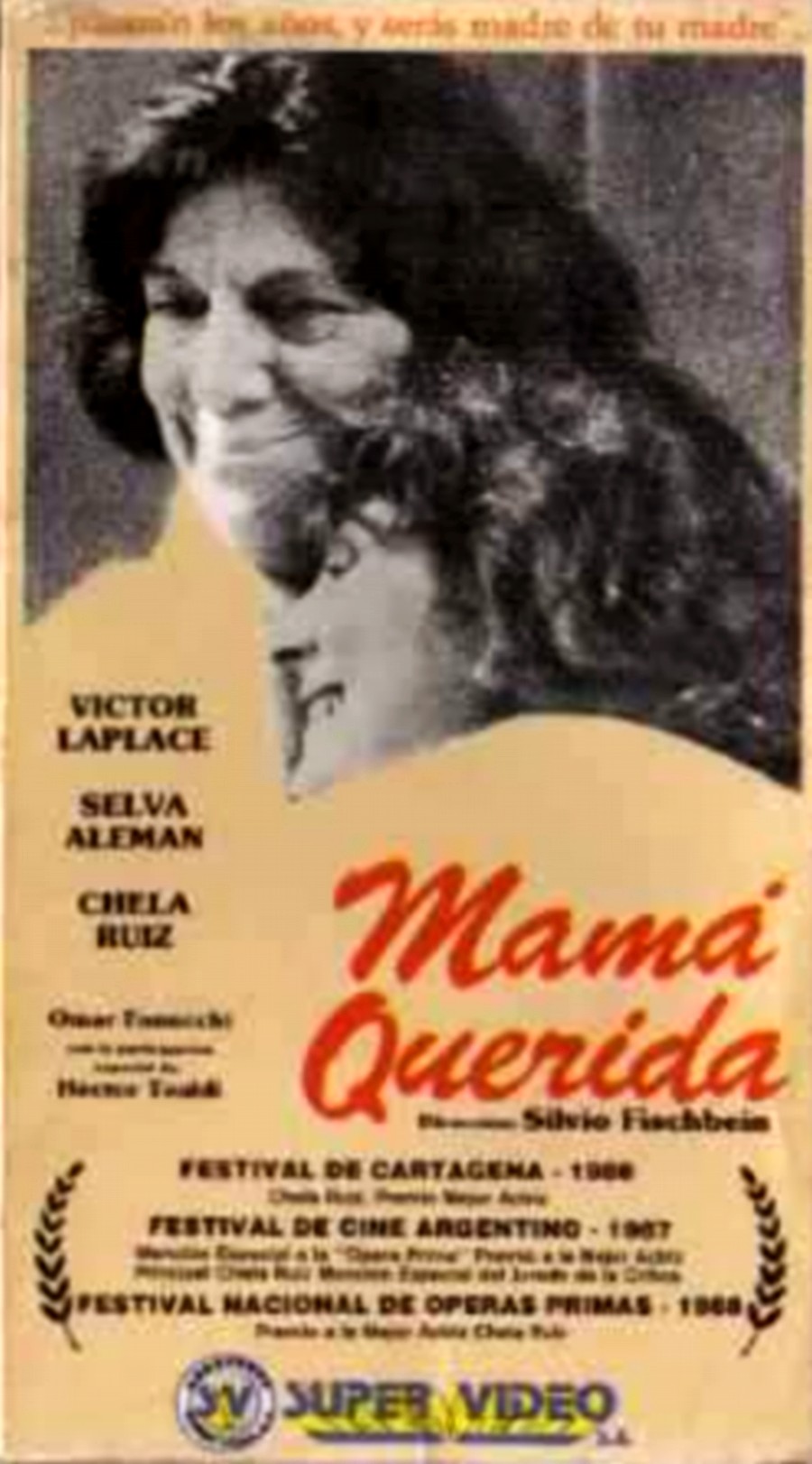 Selva Alemán and Chela Ruíz in Mamá querida (1988)