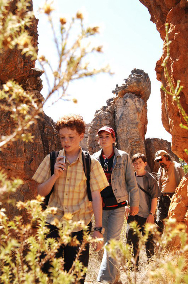 James Faulkner, Nick Price, Cameron Monaghan, and Chancellor Miller in The Three Investigators and the Secret of Skeleton Island (2007)