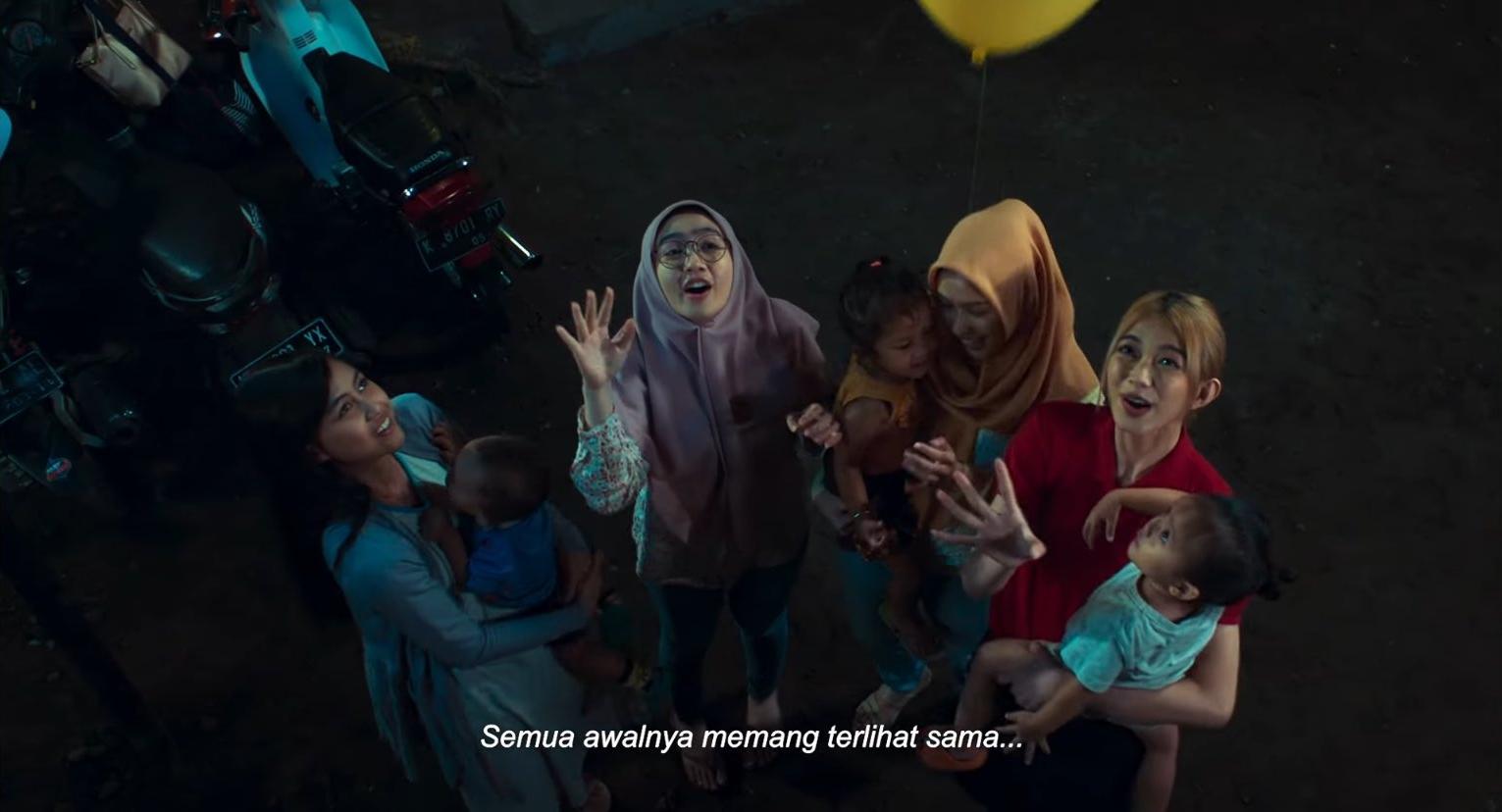 Sisca Saras, Indira Ayu Maharani, Desy Genoveva, and Febby Rastanty in Seni Memahami Kekasih (2024)