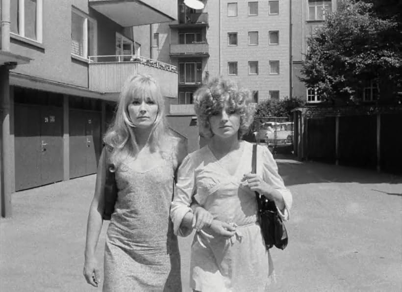 Hanna Schygulla and Lilith Ungerer in Katzelmacher (1969)