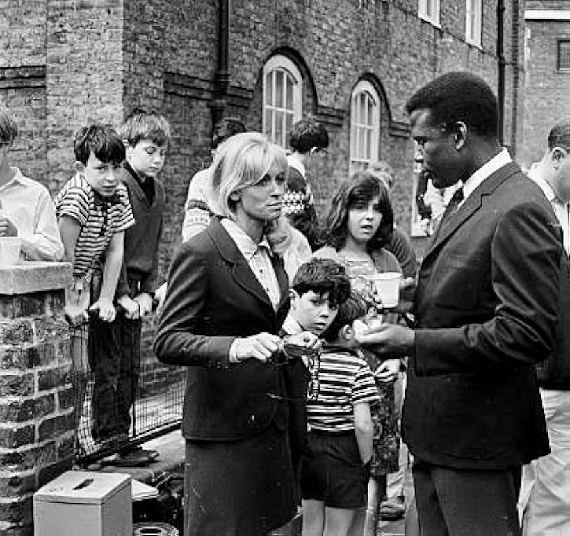 Sidney Poitier and Suzy Kendall in To Sir, with Love (1967)