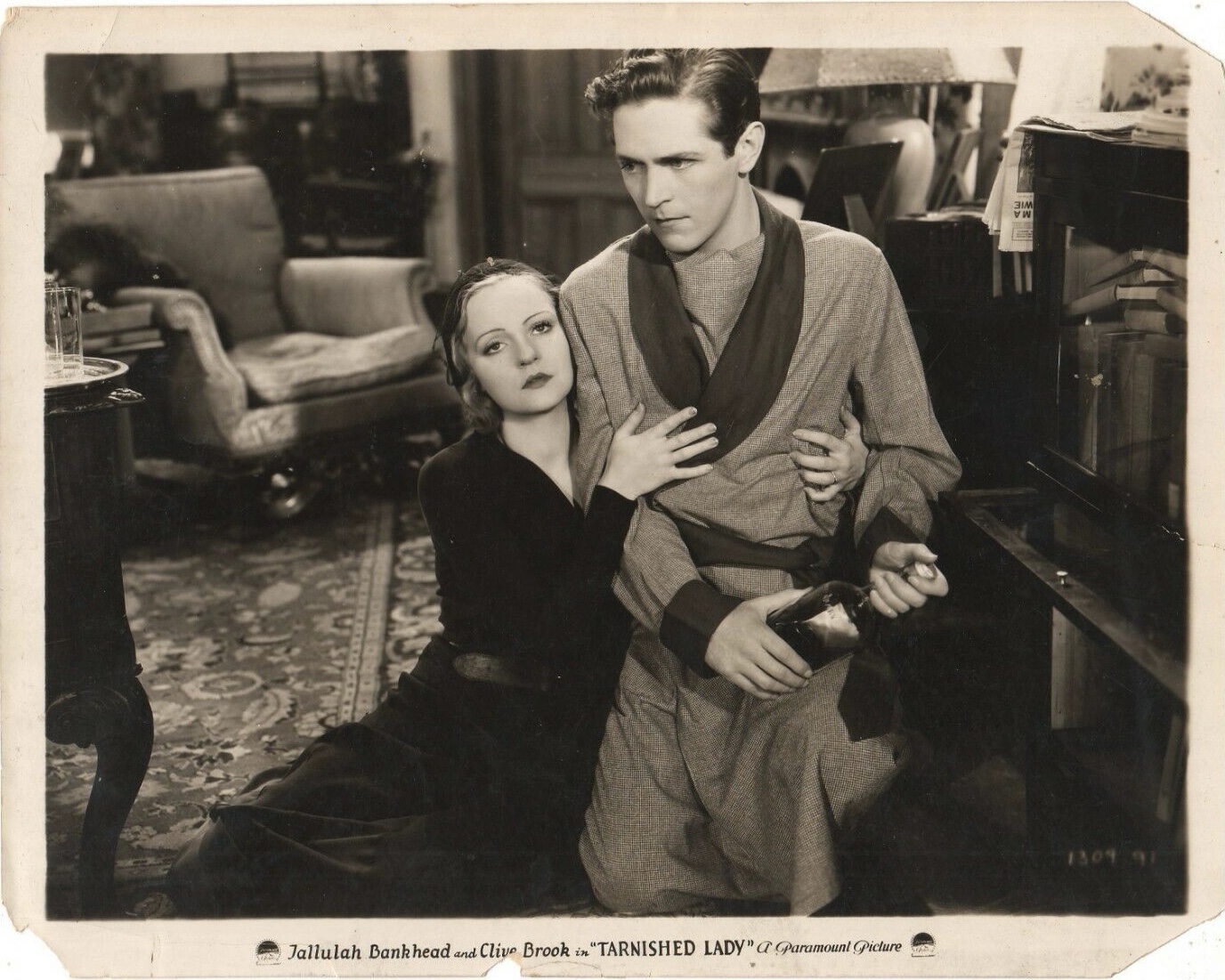 Tallulah Bankhead and Alexander Kirkland in Tarnished Lady (1931)