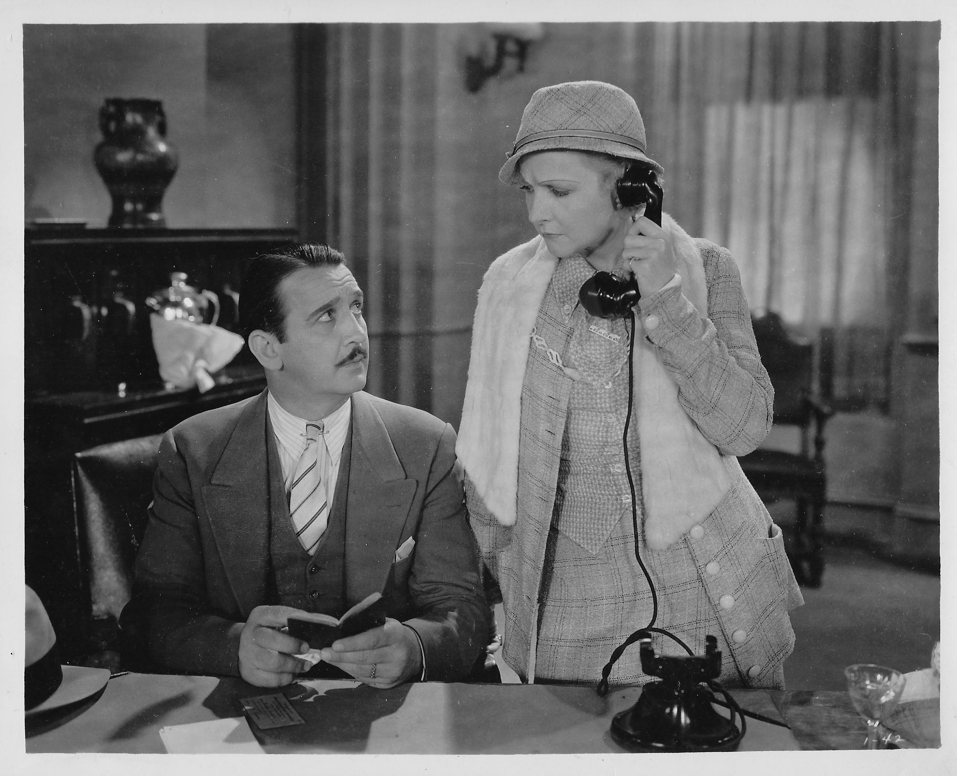 Charles King and Jean Porter in Inside Information (1934)