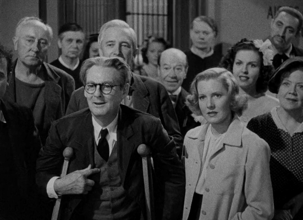 Jean Arthur, Lionel Barrymore, Spring Byington, Mischa Auer, Beatrice Curtis, Kay Deslys, Florence Dudley, Betty Farrington, Kitty Flanagan, Samuel S. Hinds, Halliwell Hobbes, Donald Meek, and Ann Miller in You Can't Take It with You (1938)