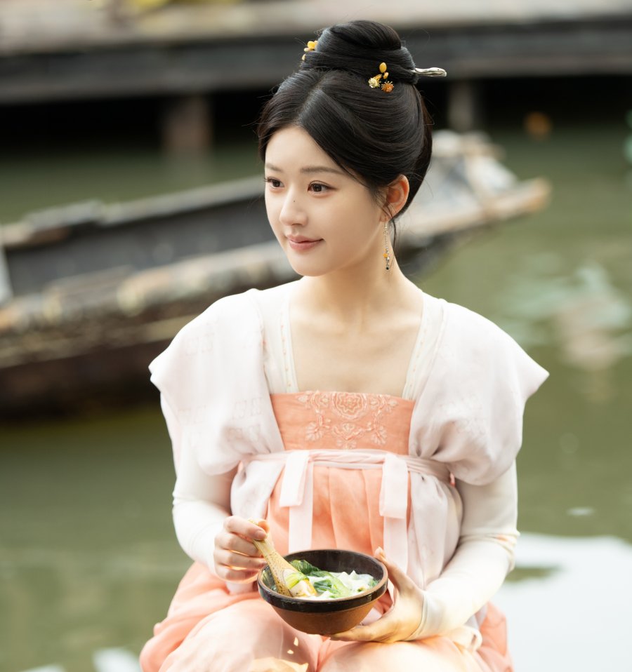 Lusi Zhao in The Story of Pearl Girl (2024)