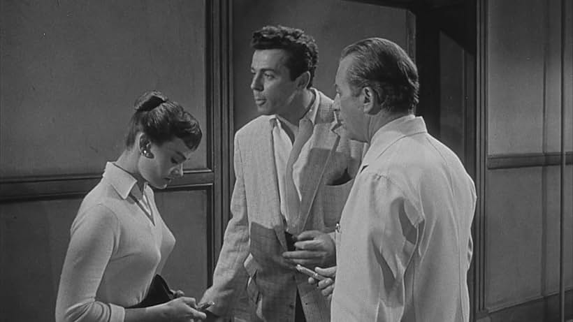 Ken Lynch, Gloria Talbott, and Chuck Wassil in I Married a Monster from Outer Space (1958)