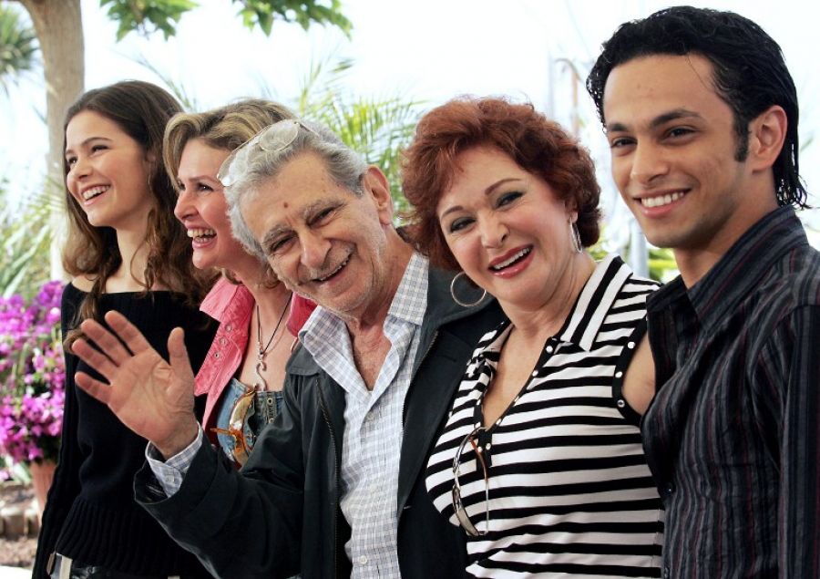 Youssef Chahine, Lebleba, Youssra, Yousra El Lozy, and Ahmed Yehia at an event for Alexandria... New York (2004)