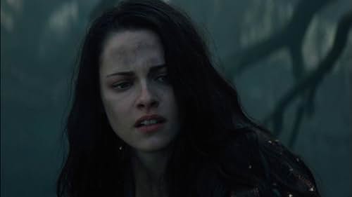 Snow White And The Huntsman: Snow White Asks The Huntsman To Help In The Dark Forest