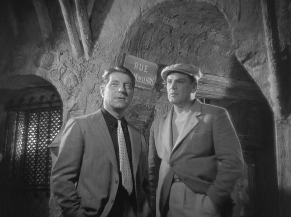 Jean Gabin and Gabriel Gabrio in Pépé le Moko (1937)