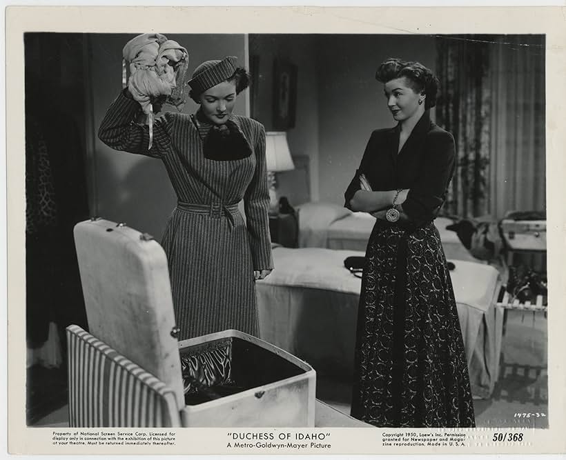 Paula Raymond and Esther Williams in Duchess of Idaho (1950)