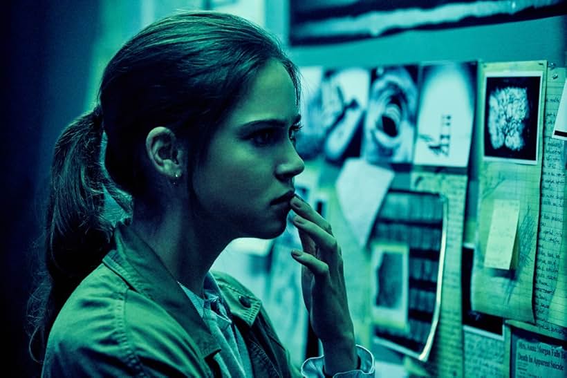 Matilda Lutz in Rings (2017)