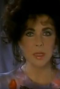 Primary photo for AMFar: Elizabeth Taylor