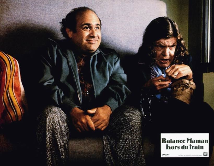 Danny DeVito and Anne Ramsey in Throw Momma from the Train (1987)