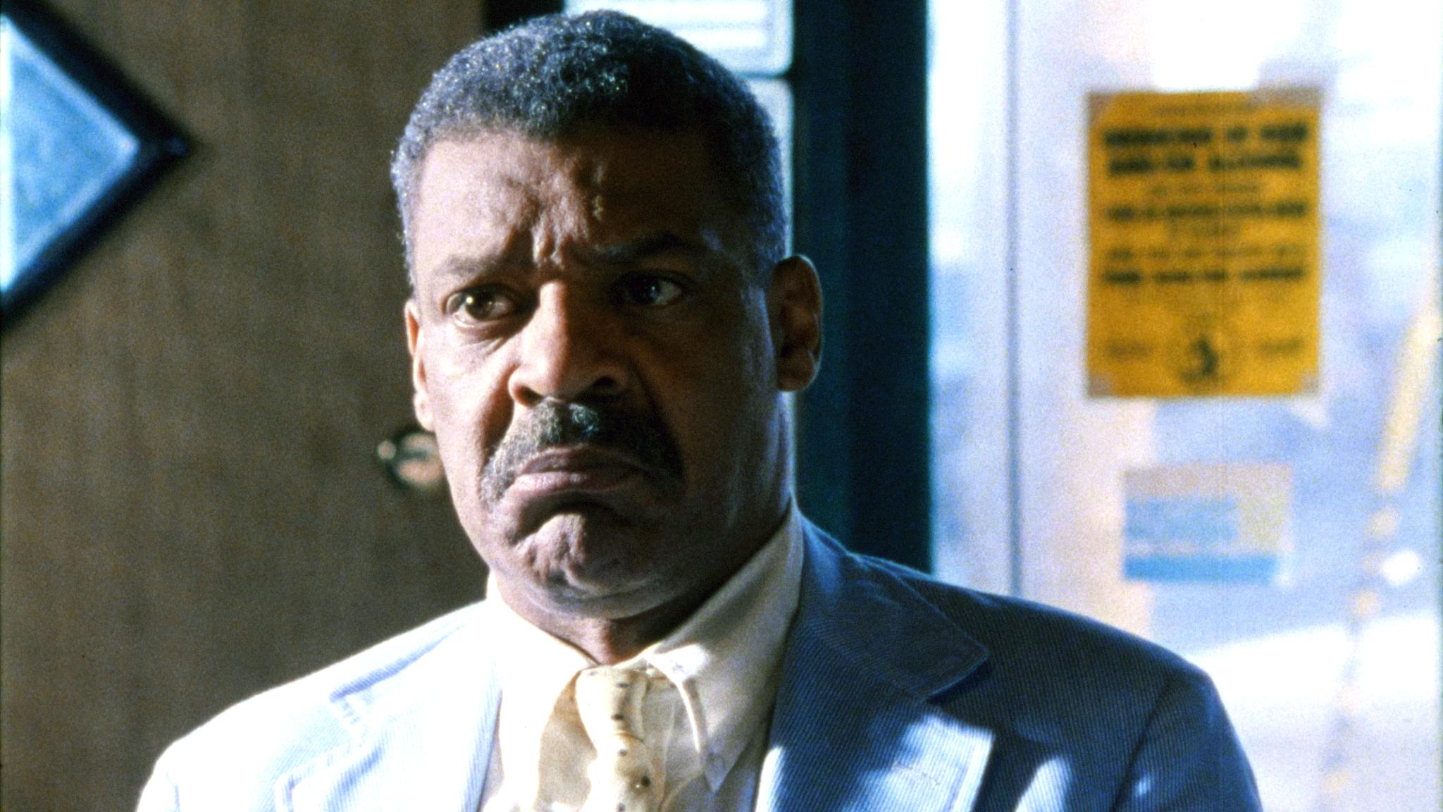 Roger Robinson in Burnzy's Last Call (1995)