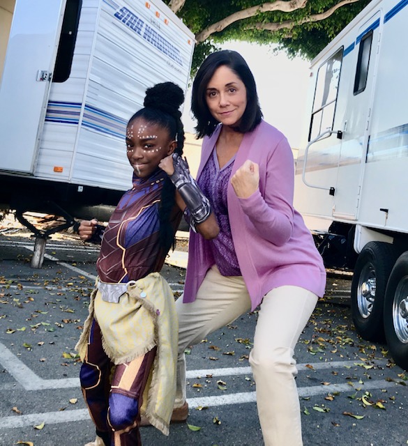 Fun on set "Grey's Anatomy" with Aniela Gumbs