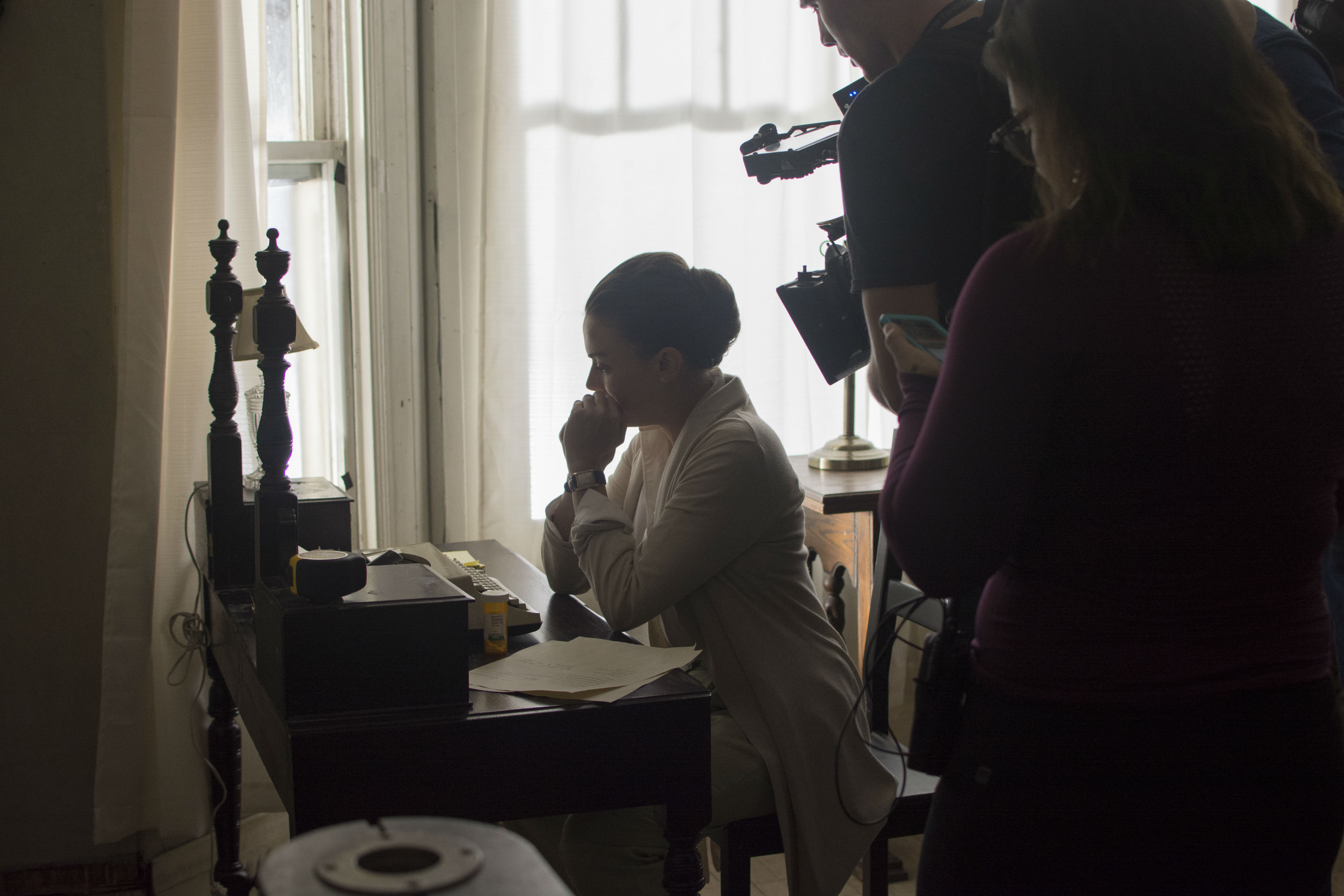 Laura Campbell and Adam Hull in Annabelle Crane (2017)