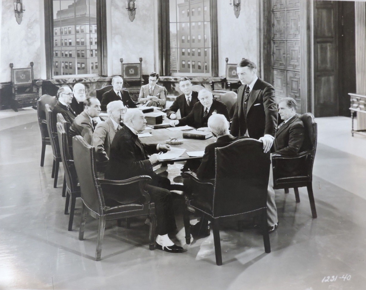 Clive Brook, Hubert Druce, Dan Healy, Joe King, and Raymond Walburn in The Laughing Lady (1929)