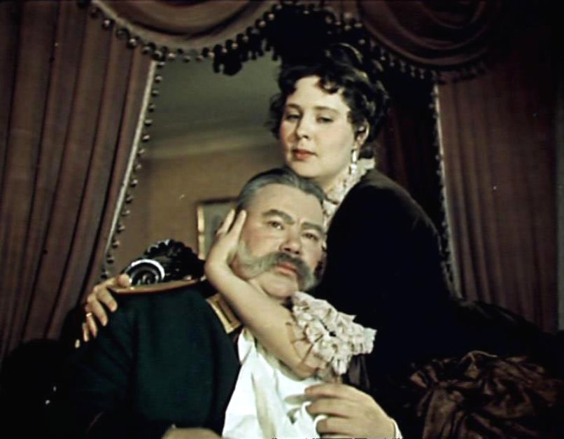 Marina Kuznetsova and Mikhail Yanshin in The Safety Match (1954)