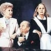 Ursula Andress, Anne-Marie Blanc, and Ruedi Walter in Klassezämekunft (1988)