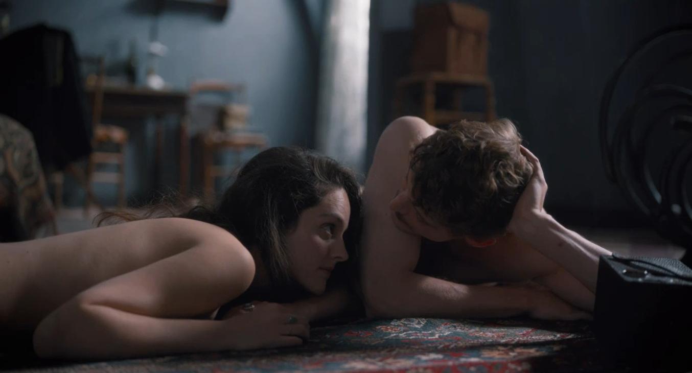 Niels Schneider and Noémie Merlant in Curiosa (2019)