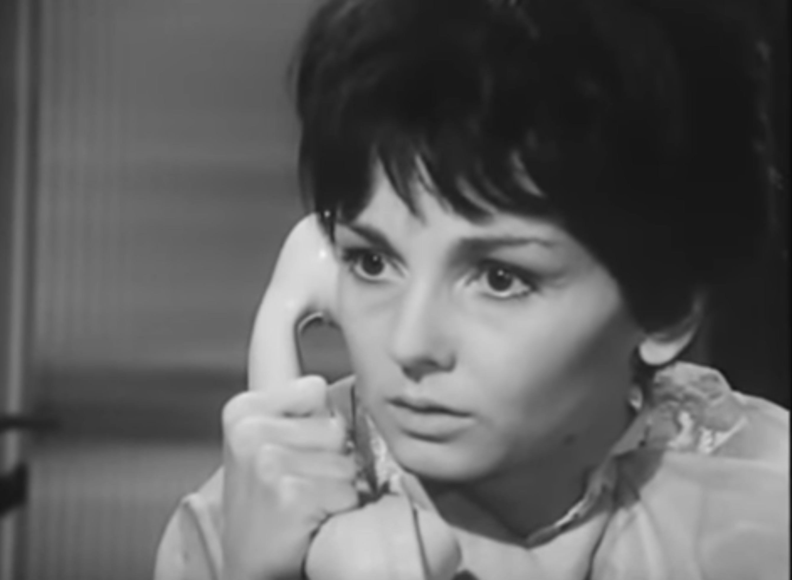 Ingrid Andree in Bedaure, falsch verbunden (1962)