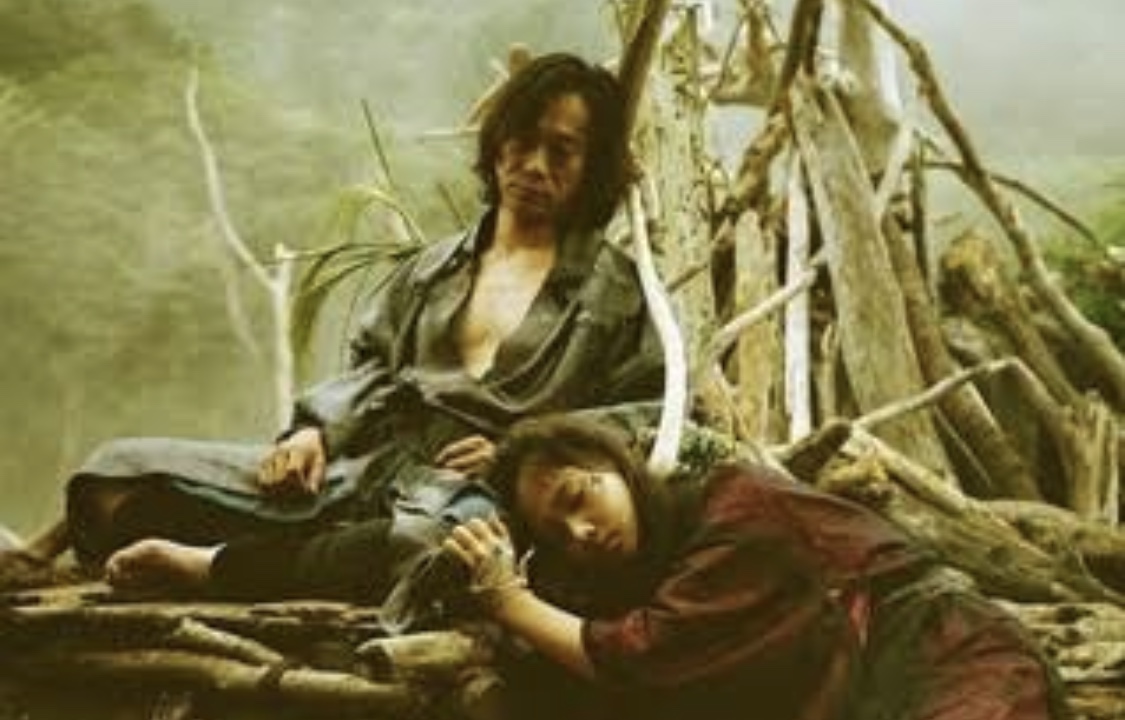 Tatsuya Nakamura and Mayû Kusakari in Yomigaeri no chi (2009)