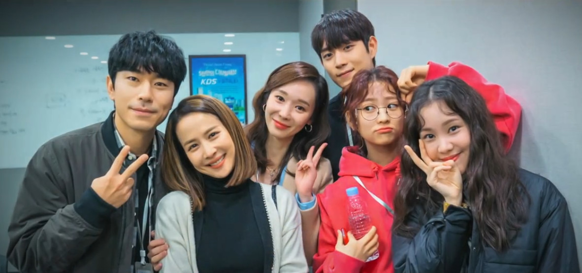 Kim Young-dae, Cho Yeo-jeong, Kim Ye-won, and Lee Si-eon in Cheat on Me, If You Can (2020)