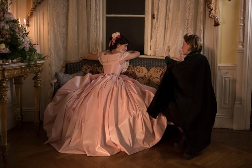 Emma Watson and Greta Gerwig in Little Women (2019)