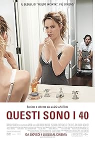 Leslie Mann and Paul Rudd in Questi sono i 40 (2012)