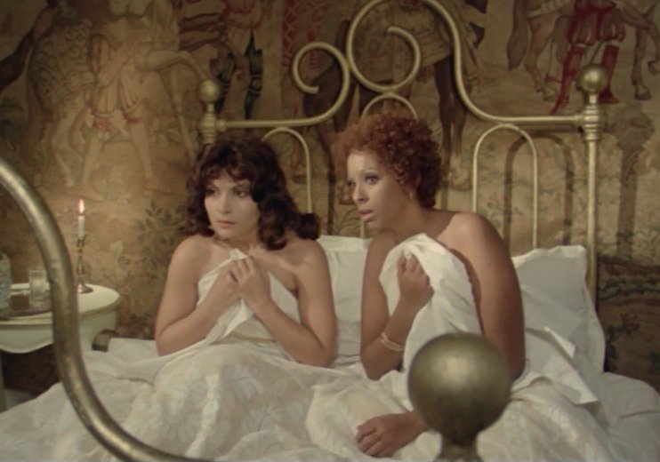 Marzia Damon and Lidia Olizzi in The Bloodsucker Leads the Dance (1975)