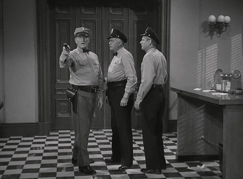 Russ Conway and James Flavin in Abbott and Costello Go to Mars (1953)