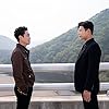 Oh Jung-se and Ji Seung-hyun in Mobeomhyungsa (2020)