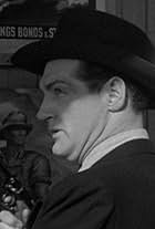 William Tannen in Il nemico ci ascolta (1943)