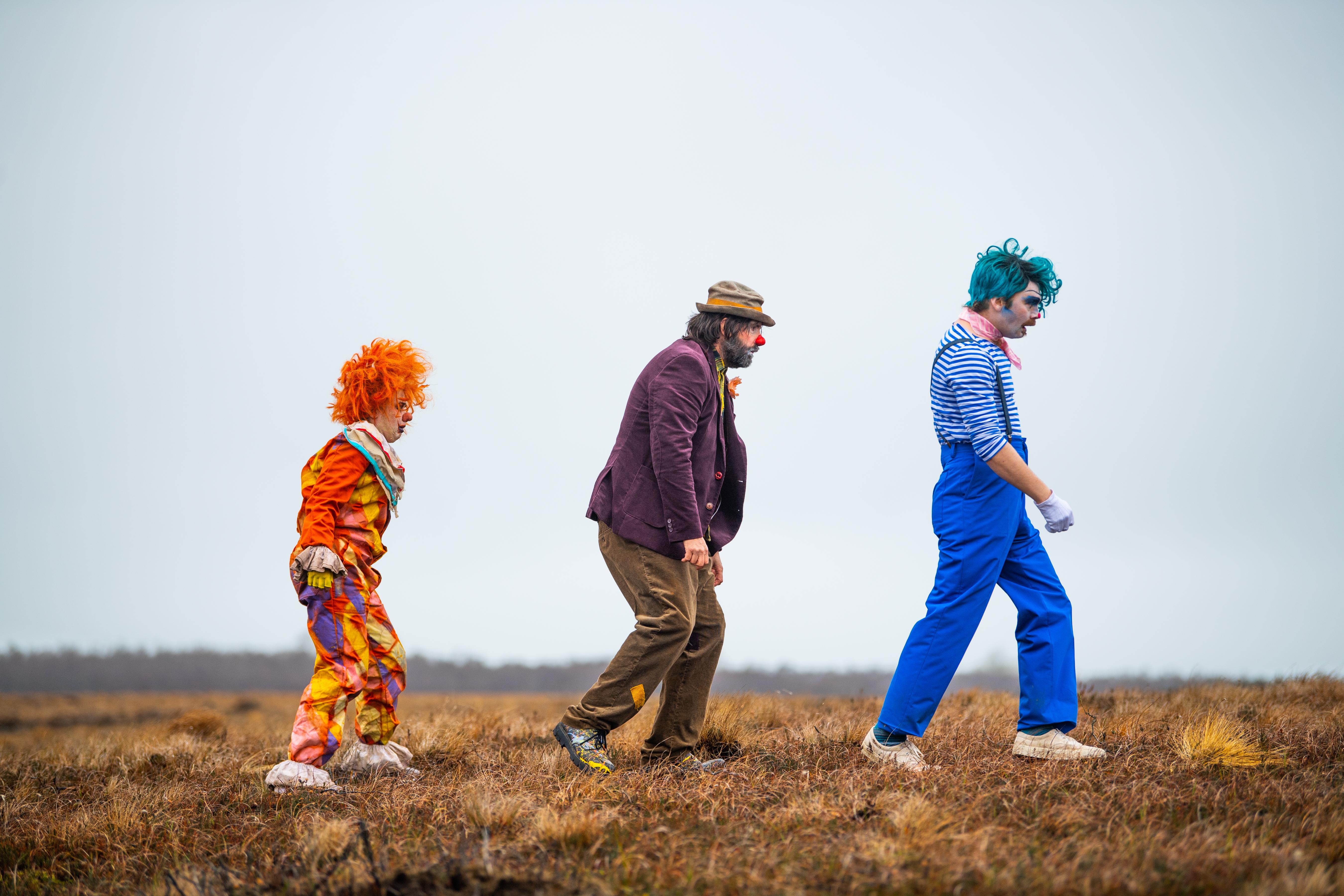 David Earl, Natalie Palamides, and Fionn Foley in Apocalypse Clown (2023)