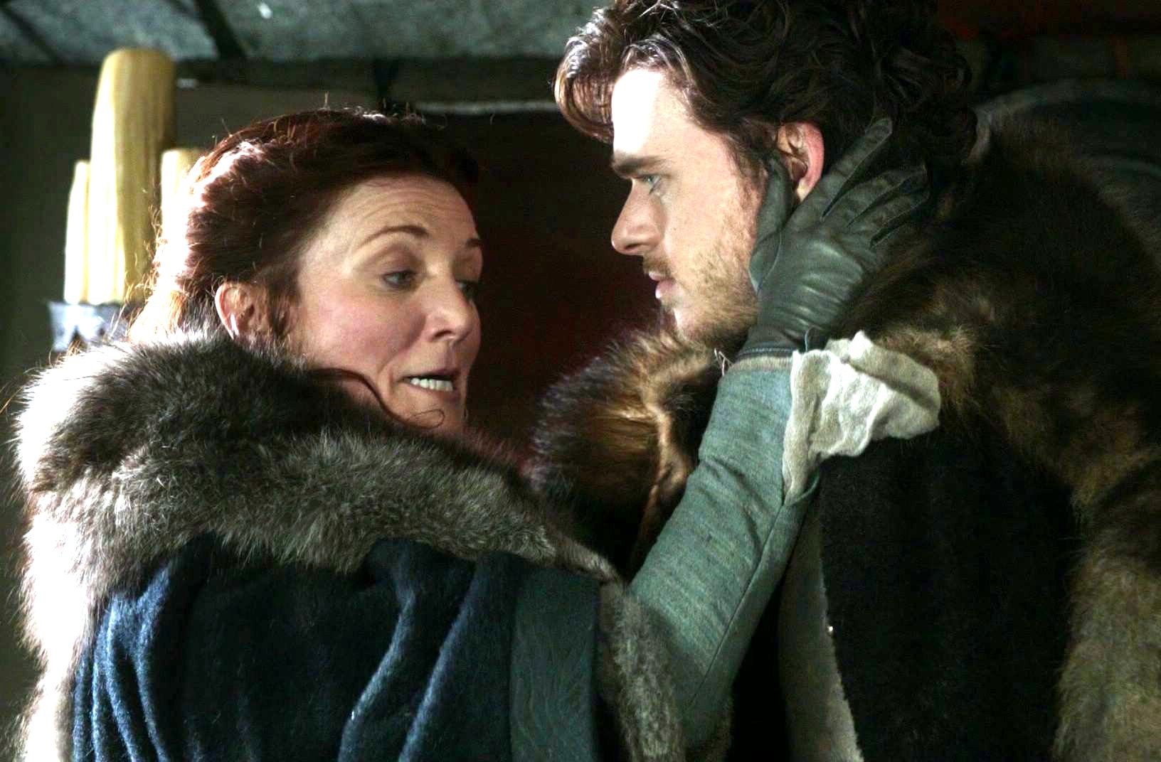 Michelle Fairley and Richard Madden in Game of Thrones (2011)