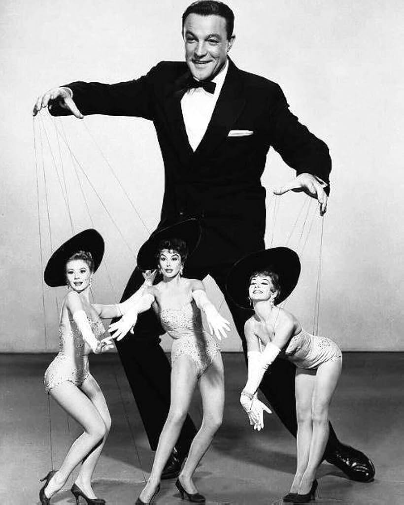 Gene Kelly, Taina Elg, Mitzi Gaynor, and Kay Kendall in Les Girls (1957)