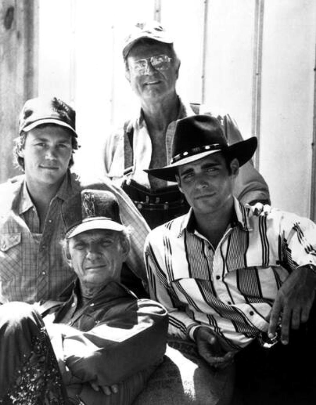 Brian Bloom, Brian Krause, Charles Nelson Reilly, and Mel Tillis in Bandit: Bandit Goes Country (1994)