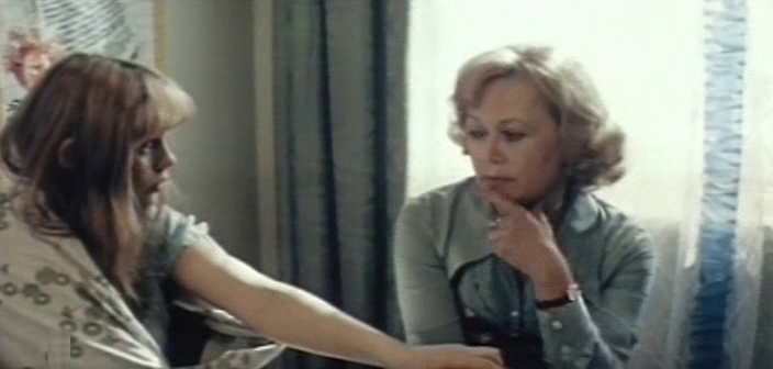 Olga Mashnaya and Svetlana Nemolyaeva in Vsyo naoborot (1982)