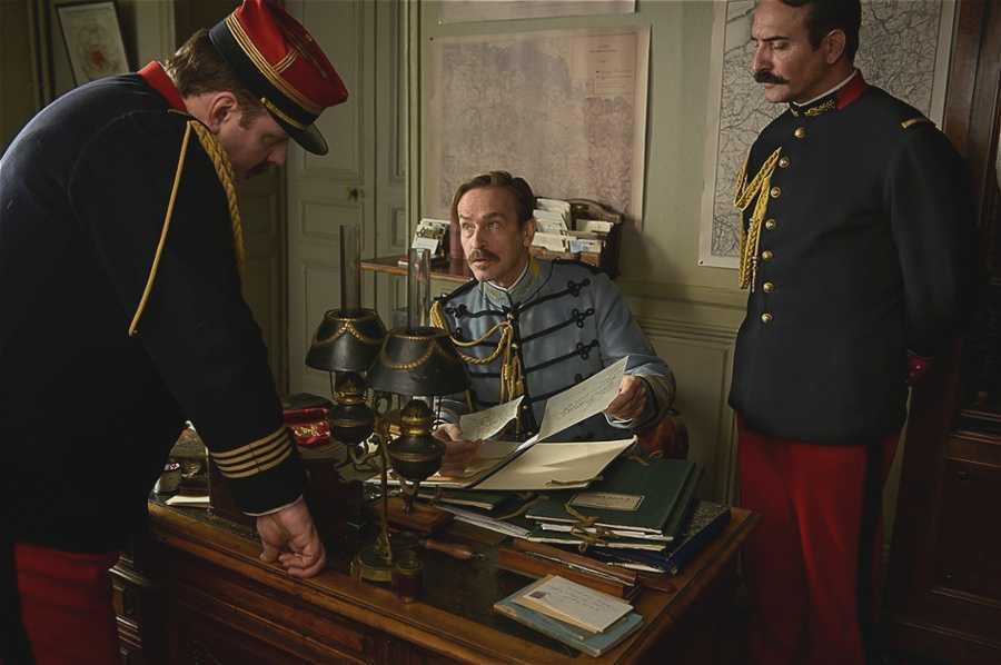 Jean Dujardin, Eric Ruf, and Grégory Gadebois in An Officer and a Spy (2019)