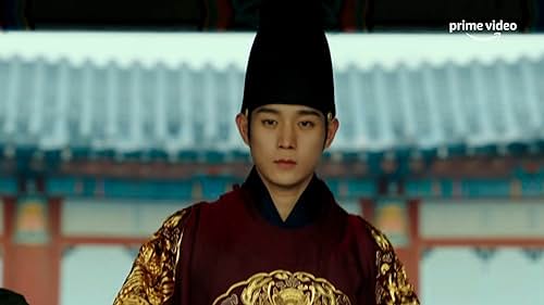 Lee Heon is the king of Joseon. Seven years ago, when he was a crown prince, his beloved wife died. One day, King Lee Heon hears of a woman named Ye So Rang, who claims the spirit of the king's late wife exists within the royal palace. Ye So Rang is a swindler and claims to interpret martial harmony signs. During her ruse, she mentions that the spirit of King Lee Heon's late wife exists within the royal palace.  Ye So Rang's lies get bigger and more audacious.