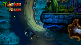 The Squiddicus attacking the Kongs in the level Irate Eight in Donkey Kong Country: Tropical Freeze.