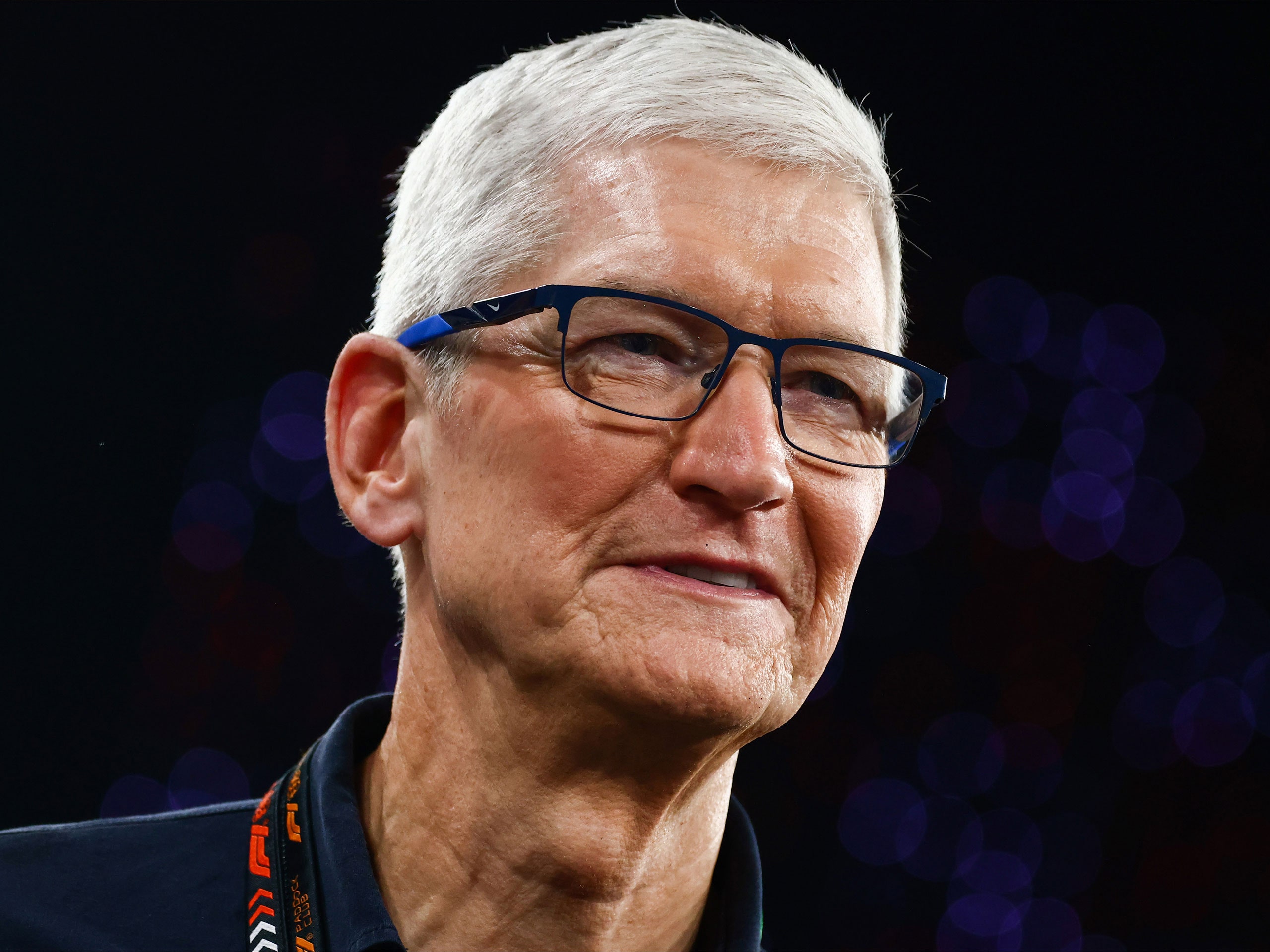 Apple CEO Tim Cook, Who Previously Backed Dems and LGBTQ+ Rights, Gives Trump's Inauguration $1M