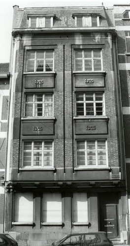 Antoine Bréartstraat 159, 2002