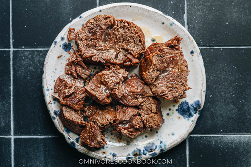 Jiang Niu Rou (Chinese braised beef shank)