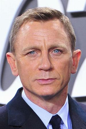 Daniel Craig