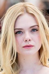 Elle Fanning