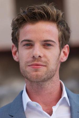 Harry Treadaway