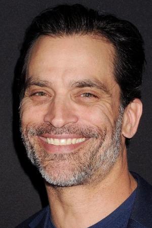 Johnathon Schaech